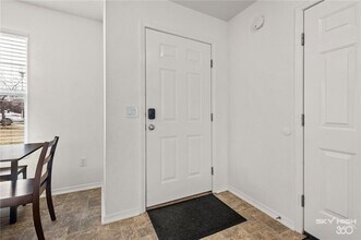 906 SW Terry Ln in Bentonville, AR - Building Photo - Building Photo