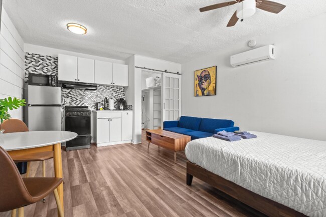 425 2nd St N in St. Petersburg, FL - Building Photo - Building Photo