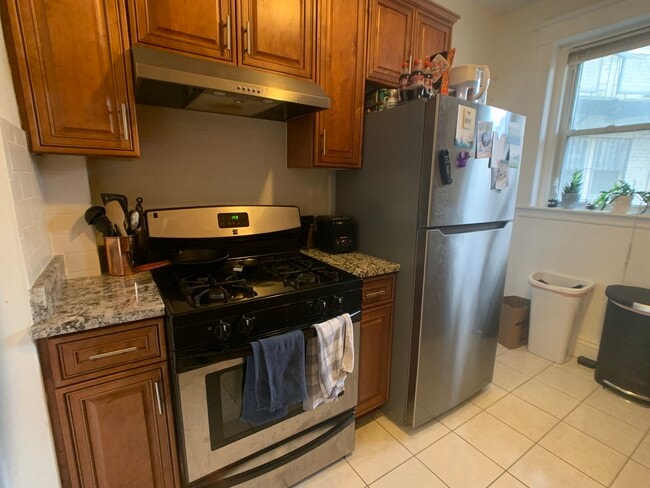 78 Kilsyth Rd, Unit 4 in Boston, MA - Building Photo - Building Photo