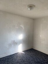 15340 Hartwell St in Detroit, MI - Building Photo - Building Photo