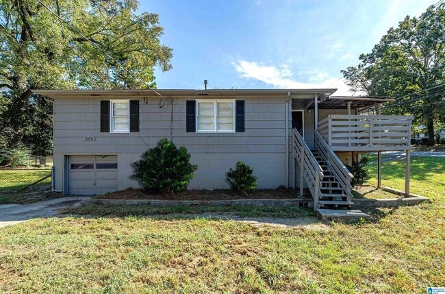 property at 1301 5th Pl NW