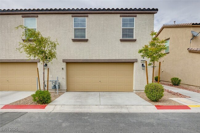 property at 5164 Steep Cliffs Ave