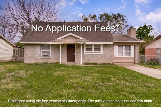 property at 14416 Oakwood Ln