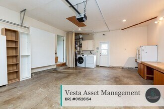 1274 Shakespeare Dr in Concord, CA - Foto de edificio - Building Photo