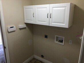 495 Edwards Dr in Holts Summit, MO - Building Photo - Building Photo