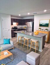 6486 Sweetbay Ln in Jacksonville, FL - Building Photo - Building Photo