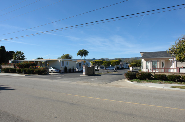 Buenaventura Mobile Home Estates in Ventura, CA - Building Photo - Building Photo