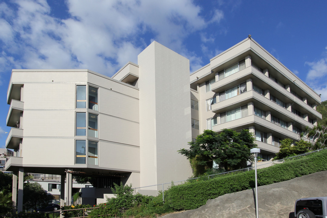 Punchbowl Place in Honolulu, HI - Building Photo