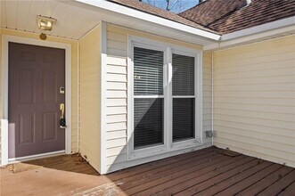 675 Clearwater Pl in Lawrenceville, GA - Building Photo - Building Photo