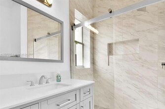 8800 NW 107th Ct, Unit 222 in Doral, FL - Building Photo - Building Photo