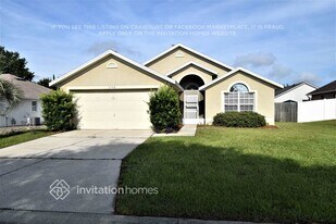 658 Cornwallis Dr in Davenport, FL - Building Photo