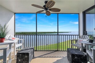 4253 Bay Beach Ln in Fort Myers Beach, FL - Building Photo - Building Photo