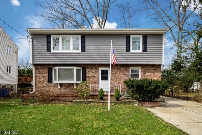 property at 71 Franklin St