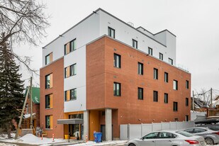 494 Lisgar St in Ottawa, ON - Building Photo