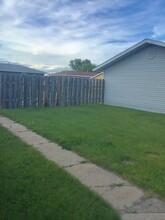 513 W 36th St, Unit 513 W. 36th Apt A in Hays, KS - Building Photo - Building Photo