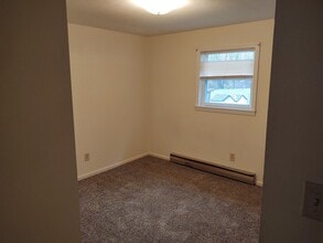 2658 Boggs Rd-Unit -2658 in Zanesville, OH - Building Photo - Building Photo