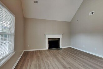 173 St Ann Cir in Dallas, GA - Building Photo - Building Photo