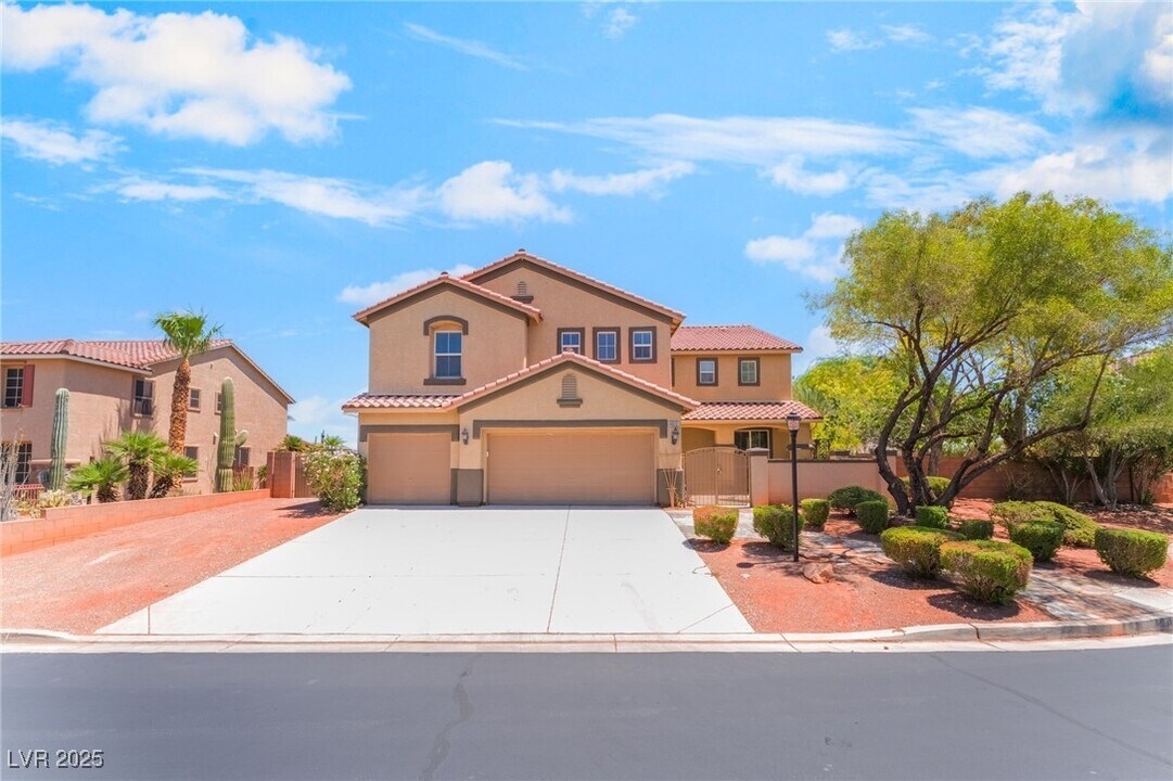 4012 Rubicon Peak Ct in Las Vegas, NV - Building Photo