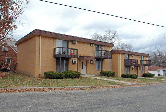 4103 E 4th St in Dayton, OH - Foto de edificio - Building Photo