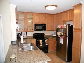 1020 La Terraza Cir