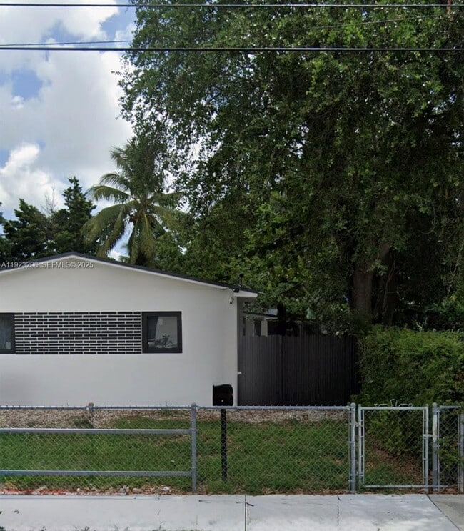 property at 7815 NW 5th Ct