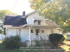 136 N 4th St in Nicholasville, KY - Building Photo