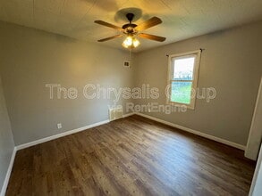 246 Broadway St in Marseilles, IL - Building Photo - Building Photo