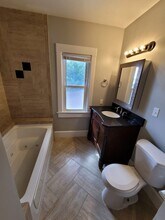 636 21st St in Bettendorf, IA - Building Photo - Building Photo