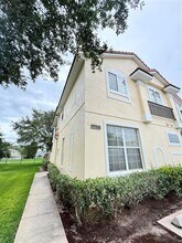 1264 S Beach Cir in Kissimmee, FL - Building Photo - Building Photo