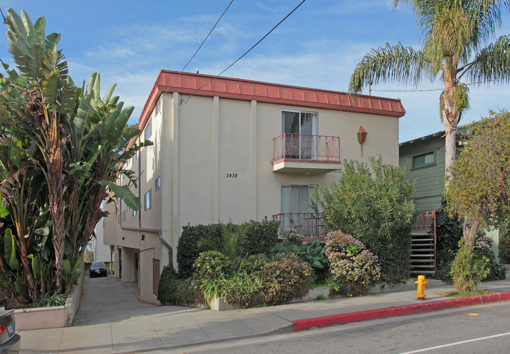 2436 4th St in Santa Monica, CA - Building Photo