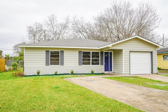 property at 805 Horncastle St
