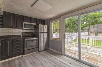 8787 Bald Hill Rd in Warwick, RI - Building Photo - Building Photo
