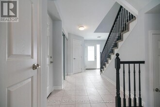 754 Derreen Ave in Ottawa, ON - Building Photo - Building Photo