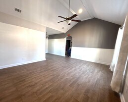 50 Kayton Ct in Pembroke, GA - Building Photo