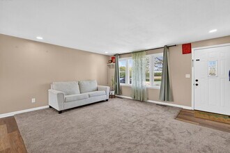 2091 IL-102 in Bourbonnais, IL - Building Photo - Building Photo