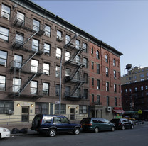 103-109 W 104th St in New York, NY - Building Photo