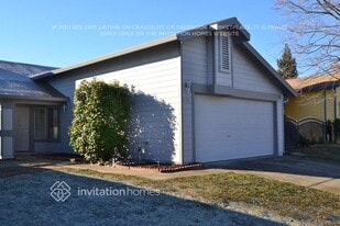 4984 Perceptive Way in Sacramento, CA - Building Photo