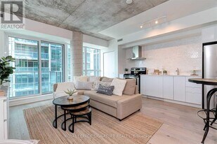 69 Lynn Williams St in Toronto, ON - Building Photo