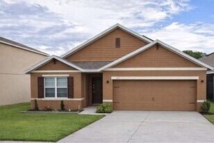417 Tanglewood Dr in Davenport, FL - Building Photo