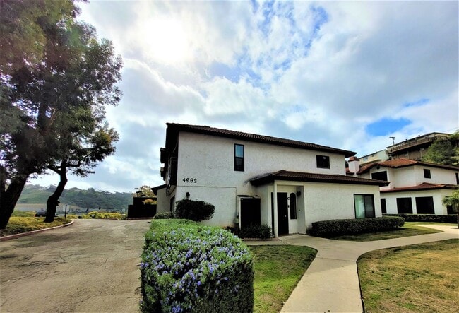 property at 4962 Waring Rd