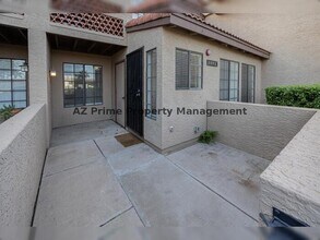 8625 E Belleview Pl in Scottsdale, AZ - Building Photo - Building Photo
