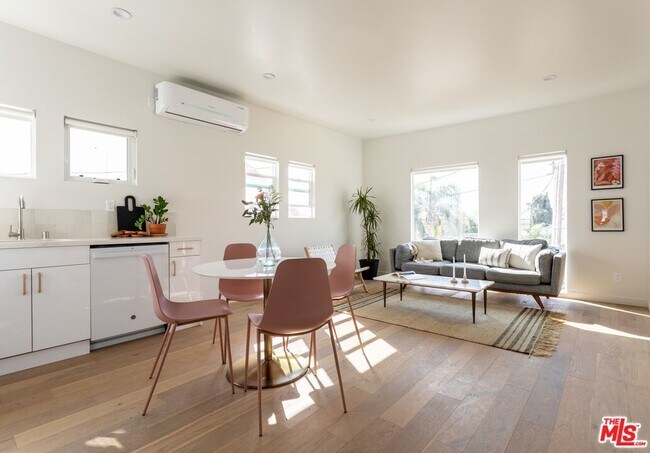 property at 3611 Bellevue Ave