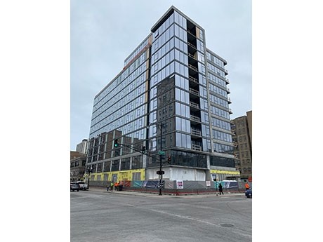 Residences at Sheridan Wilson in Chicago, IL - Building Photo