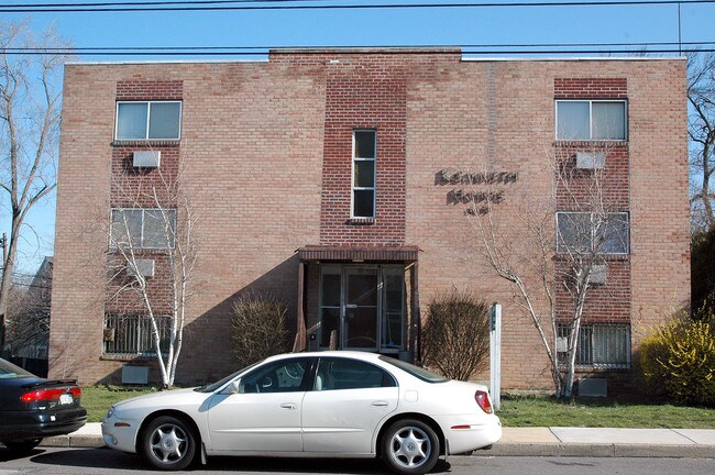 Kenneth House Apartments in Upper Darby, PA - Building Photo - Building Photo