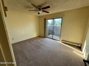 6330 E Copper Hill Dr in Prescott Valley, AZ - Building Photo - Building Photo