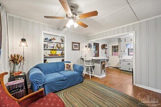 5490 Berryhill Rd in Milton, FL - Building Photo - Building Photo