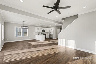 8478 Garden Rd in Pasadena, MD - Foto de edificio - Building Photo