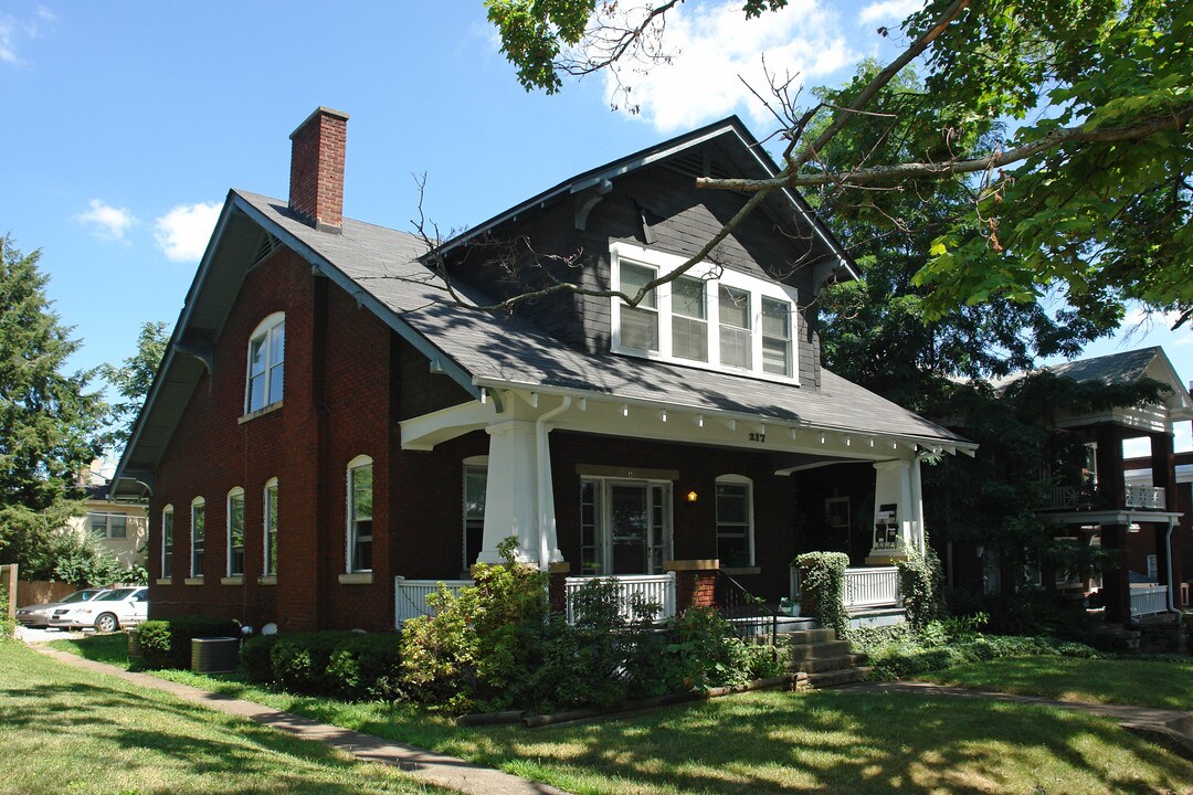 217 Stone Ave in Lexington, KY - Foto de edificio