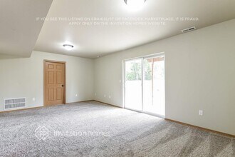 10207 Broadway Ave S in Tacoma, WA - Building Photo - Building Photo