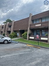 915 S Seminole Dr in Chattanooga, TN - Foto de edificio - Building Photo